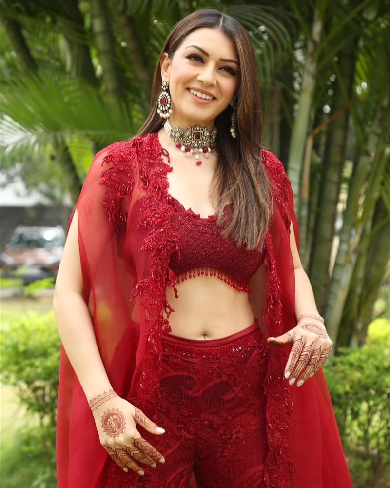 Hansika Motwani Nationality and Religion